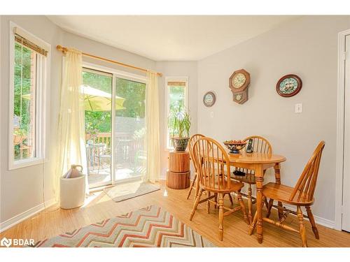 35 Nicholson Drive, Barrie, ON - Indoor Photo Showing Dining Room