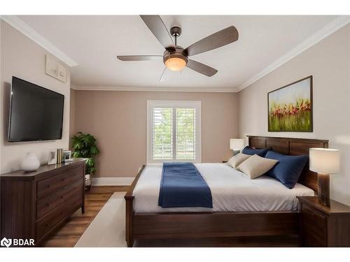 140 Greenway Drive, Wasaga Beach, ON - Indoor Photo Showing Bedroom