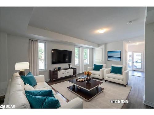 23 Wyn Wood Lane, Orillia, ON - Indoor Photo Showing Living Room