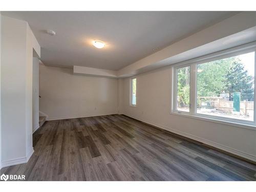 23 Wyn Wood Lane, Orillia, ON - Indoor Photo Showing Other Room