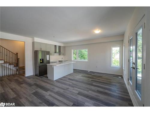 23 Wyn Wood Lane, Orillia, ON - Indoor Photo Showing Kitchen