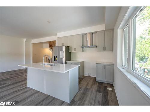 23 Wyn Wood Lane, Orillia, ON - Indoor Photo Showing Kitchen