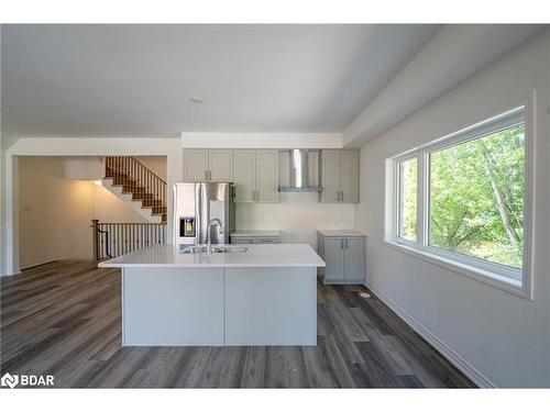 23 Wyn Wood Lane, Orillia, ON - Indoor Photo Showing Kitchen