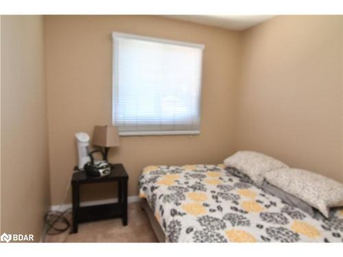 21 Ridwell Street, Barrie, ON - Indoor Photo Showing Bedroom