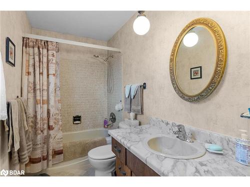 3093 26 Highway, Springwater, ON - Indoor Photo Showing Bathroom