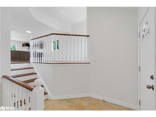 3 Kestrel Court, Barrie, ON - Indoor Photo Showing Other Room