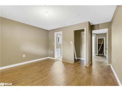 3 Kestrel Court, Barrie, ON - Indoor Photo Showing Other Room