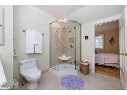 65 Normandy Boulevard, Toronto, ON - Indoor Photo Showing Bathroom