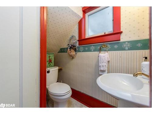 65 Normandy Boulevard, Toronto, ON - Indoor Photo Showing Bathroom