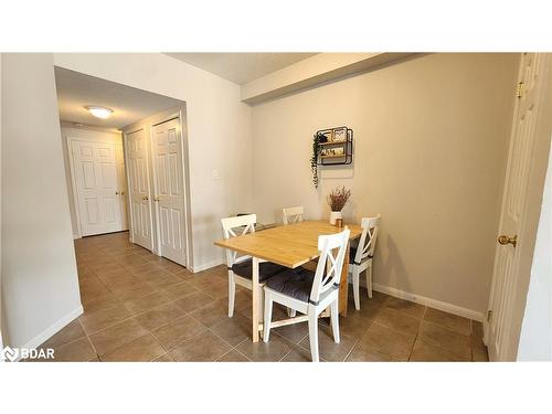 344 Edgehill Drive, Barrie, ON - Indoor Photo Showing Dining Room