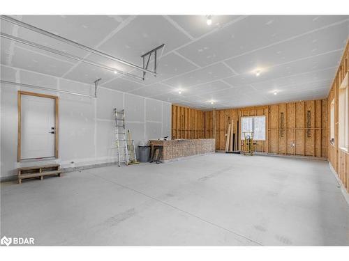 8 Clydesdale Court, Oro-Medonte, ON - Indoor