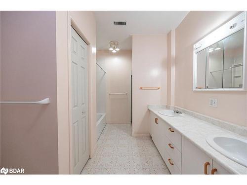 474 Big Bay Point Road, Innisfil, ON - Indoor Photo Showing Bathroom