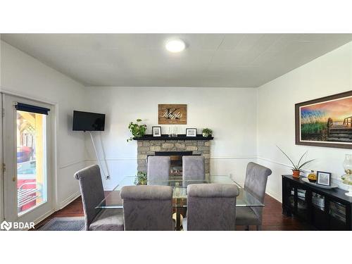 1252 Shore Acres Drive, Gilford, ON - Indoor Photo Showing Dining Room