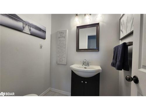1252 Shore Acres Drive, Gilford, ON - Indoor Photo Showing Bathroom