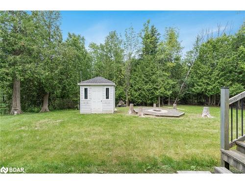 2320 7Th Line, Innisfil, ON - Outdoor With Backyard