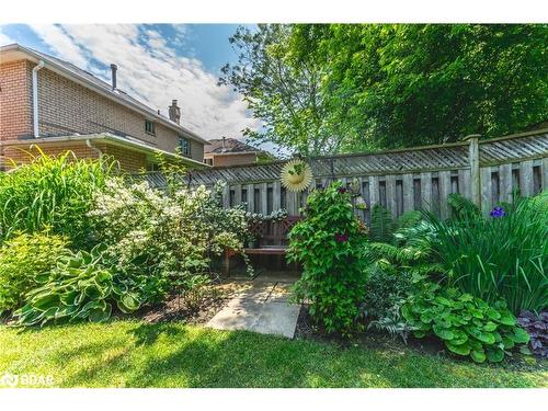 22 Macmillan Crescent, Barrie, ON - Outdoor