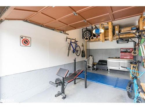 1251 Coleman Court, Innisfil, ON - Indoor Photo Showing Garage