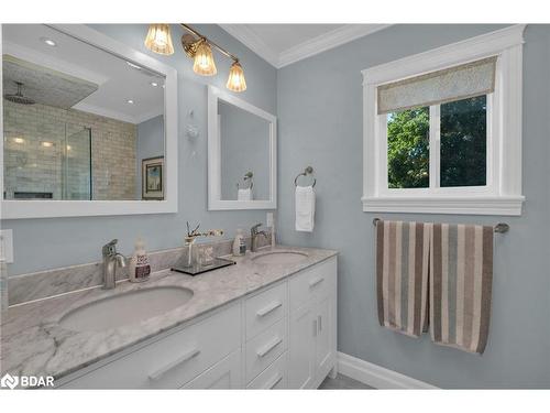 11 Frontier Avenue, Orillia, ON - Indoor Photo Showing Bathroom