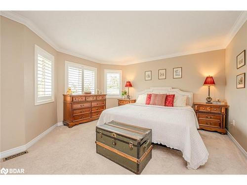 30 Birkhall Place, Barrie, ON - Indoor Photo Showing Bedroom