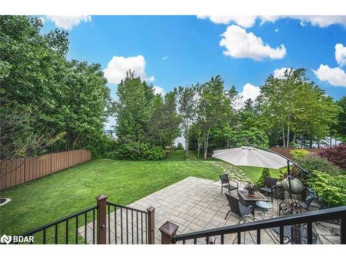 31 Plunkett Court, Barrie, ON - Outdoor With Backyard