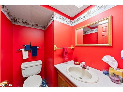 3156 25 Side Road, Innisfil, ON - Indoor Photo Showing Bathroom