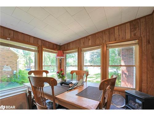 86 Clifton Street, Fenelon Falls, ON - Indoor Photo Showing Dining Room