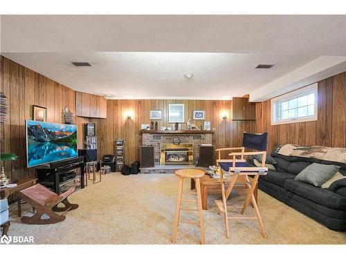 86 Clifton Street, Fenelon Falls, ON - Indoor Photo Showing Living Room With Fireplace