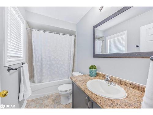 1208 Mary Lou Street, Innisfil, ON - Indoor Photo Showing Bathroom