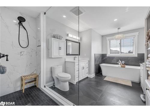 80 Grace Crescent, Barrie, ON - Indoor Photo Showing Bathroom