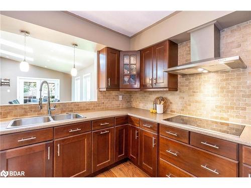 964 Corner Avenue, Innisfil, ON - Indoor Photo Showing Kitchen With Double Sink
