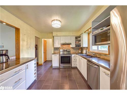 2 Deerpark Drive, Barrie, ON - Indoor Photo Showing Kitchen With Double Sink