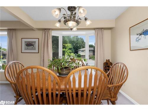 227 Rose Street, Barrie, ON - Indoor Photo Showing Dining Room