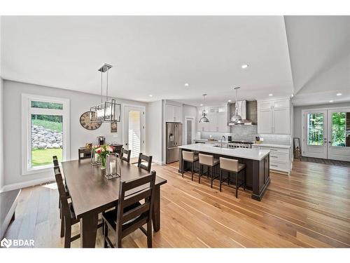 1087 Vindin Street, Midland, ON - Indoor Photo Showing Dining Room