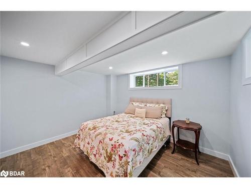 1087 Vindin Street, Midland, ON - Indoor Photo Showing Bedroom