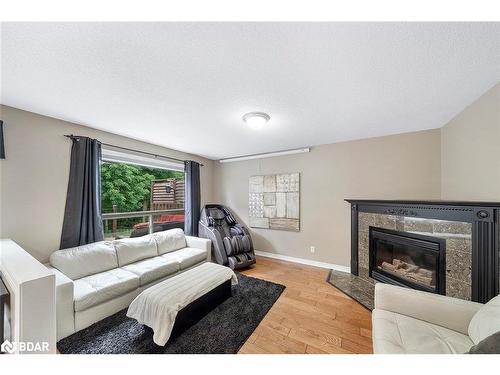 60 Columbia Road, Barrie, ON - Indoor Photo Showing Living Room With Fireplace
