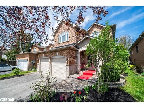 6 Leslie Avenue, Barrie, ON - Outdoor