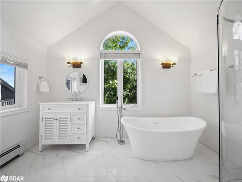 201 Cedar Island Road, Orillia, ON - Indoor Photo Showing Bathroom