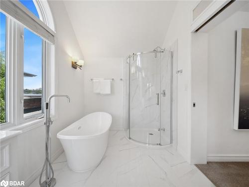 201 Cedar Island Road, Orillia, ON - Indoor Photo Showing Bathroom