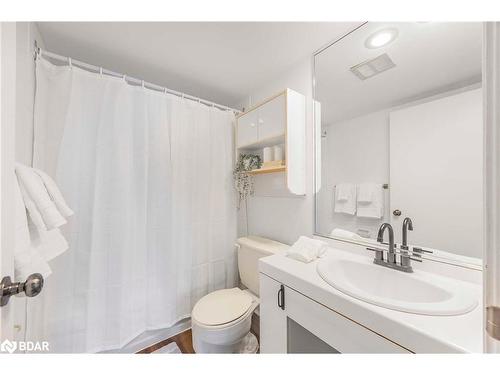 304-181 Collier Street, Barrie, ON - Indoor Photo Showing Bathroom