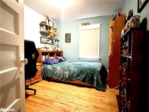 145 Coldwater Road, Orillia, ON - Indoor Photo Showing Bedroom