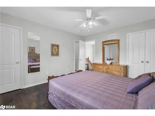 54 Natale Court Court, Bradford, ON - Indoor Photo Showing Bedroom