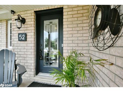52 Versailles Crescent, Barrie, ON - Outdoor With Exterior