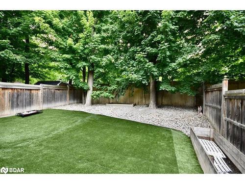 52 Versailles Crescent, Barrie, ON - Outdoor With Backyard