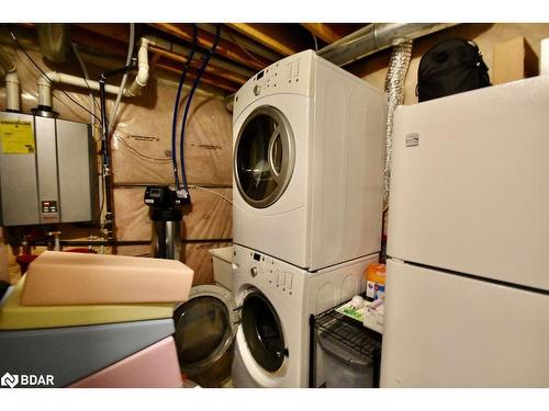 52 Versailles Crescent, Barrie, ON - Indoor Photo Showing Laundry Room