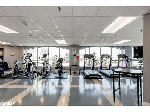 408-6 Toronto Street, Barrie, ON - Indoor Photo Showing Gym Room