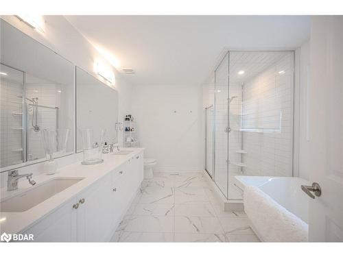 1973 Boyes Street, Innisfil, ON - Indoor Photo Showing Bathroom