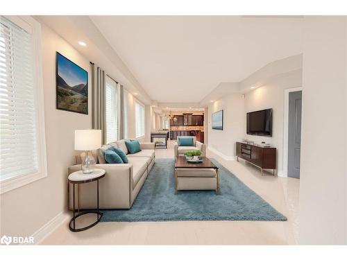 27 White Oaks Road, Barrie, ON - Indoor Photo Showing Living Room