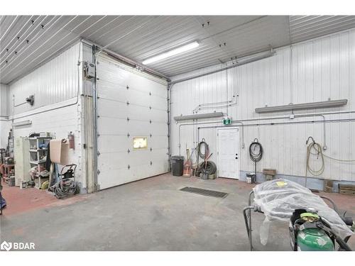 308 Park Street, Victoria Harbour, ON - Indoor Photo Showing Garage