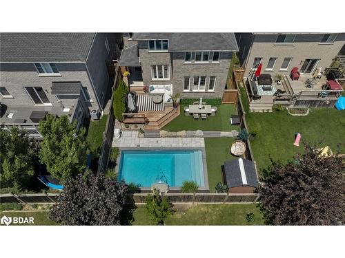 61 Sovereign'S Gate, Barrie, ON - Outdoor With In Ground Pool