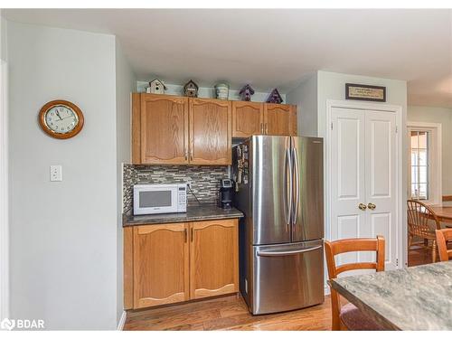 3330 Line 6 North Line, Sugarbush, ON - Indoor Photo Showing Kitchen